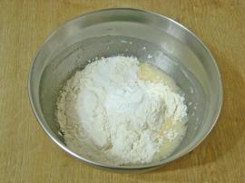 Yufkasız Ispanaklı Börek