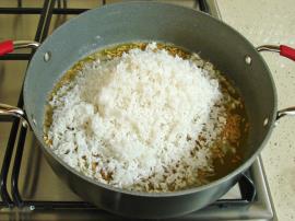 Tavuk Suyu İle Pilav