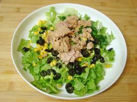 Hardallı Ton Balığı Salatası