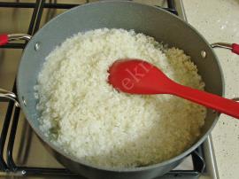 Tereyağlı Pirinç Pilavı