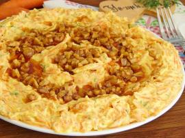 Cevizli Havuç Salatası
