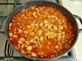 Tavuklu Barbunya Yemeği