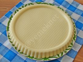 Frambuazlı İrmik Tatlısı