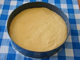 Erikli Ters Yüz Kek