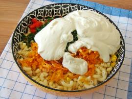Havuçlu Makarna Salatası