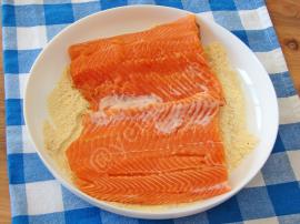 Tavada Mısır Unlu Somon Balığı