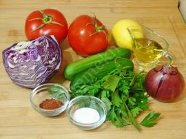 Mor Lahanalı Kaşık Salatası