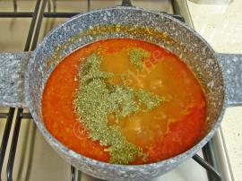 Salçalı Erişte Çorbası