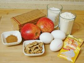 Bisküvili Elmalı Turta