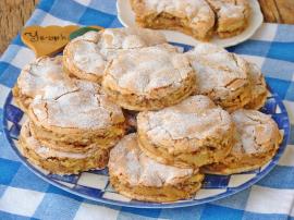 Bisküvili Elmalı Turta