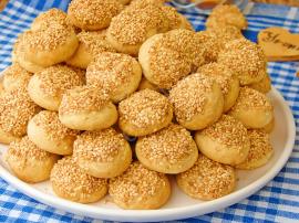 Susamlı Pastane Tuzlusu