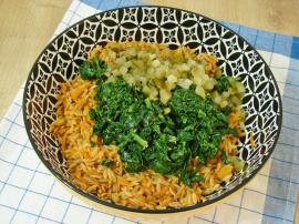 Ispanaklı Şehriye Salatası