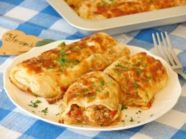 Beşamelli Kıymalı Krep Sarma