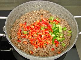 Tencerede Patlıcan Musakka