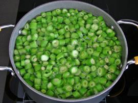 Yumurtalı Bakla Kavurması