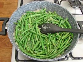 Ege Usulü Taze Börülce Yemeği