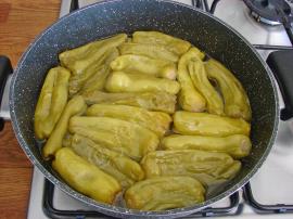 Domatesli Yağlı Biber Turşusu