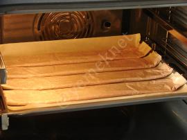 Yağlı Kağıtla Kıymadan Yaprak Döner