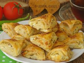 Üçgen Börek