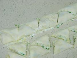 Üçgen Börek