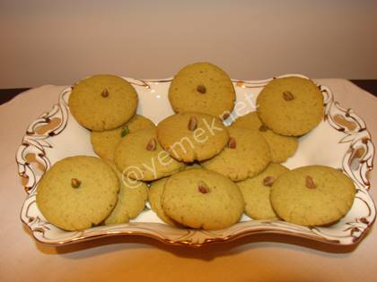 Fıstıklı Yeşil Kurabiye