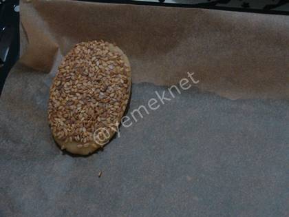 Mahlepli Susamlı Kurabiye (Tuzlu)