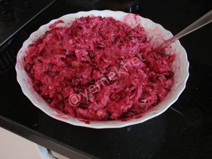 Narlı Pancar Salatası