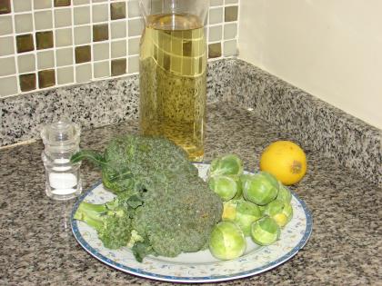 Brüksel Lahanası ve Brokoli Salatası