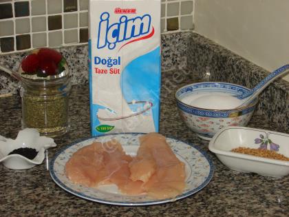 Çörek Otlu, Susamlı Tavuk Sote (Yağsız, Sütle Marine Edilmiş)