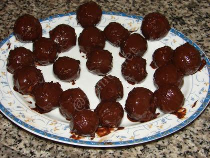Fındıklı Çikolata Topları