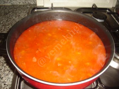 Geleneksel Kuru Fasülye (Sucuklu)