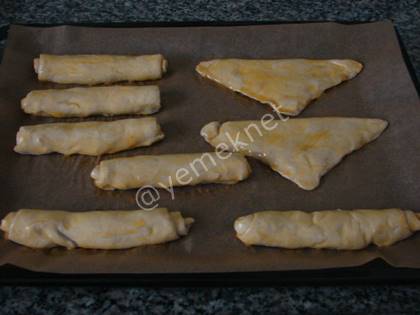 Çikolatalı Kruvasan (Milföy Hamuru İle)