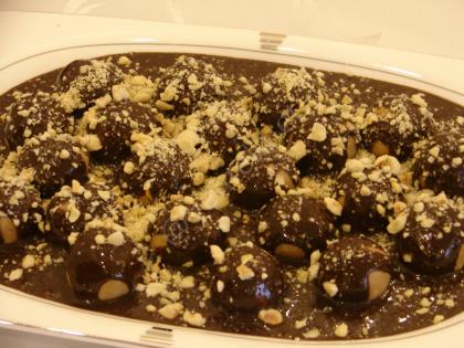 Muzlu Elmalı Profiterol