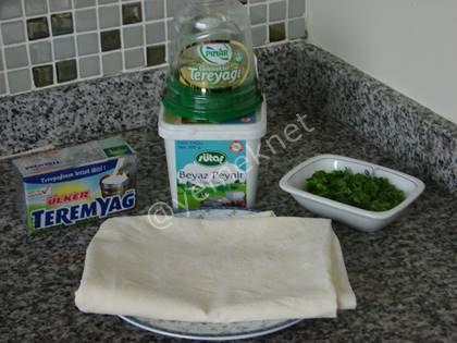 Peynirli Gözleme (Hazır Yufka ile)