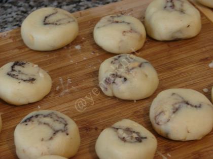 Rulo Kurabiye (Kakaolu, Hindistan Çevizli) (Tatlı)