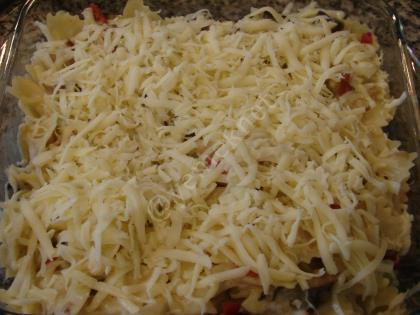 Fırında Sebzeli Fiyonk Makarna