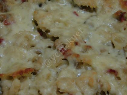 Fırında Sebzeli Fiyonk Makarna