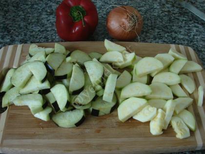 Fırında Sebzeli Fiyonk Makarna