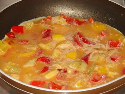 Kremalı Gökkuşağı Omlet