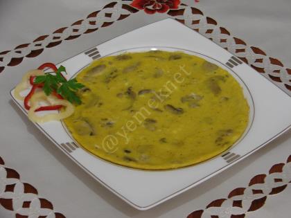 Kremalı Mantarlı Omlet
