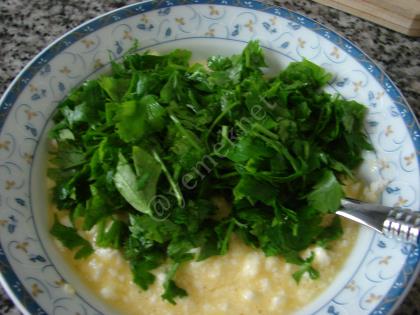 Maydanozlu Ekmek Dilimleri