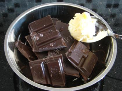 Mısır Gevreğinden Çikolata Topları