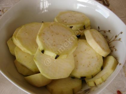 Peynirli Patlıcan Kızartması