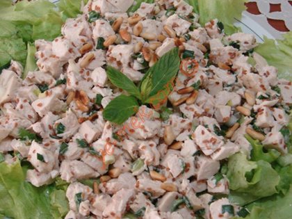 Tahinli Tavuk Salata