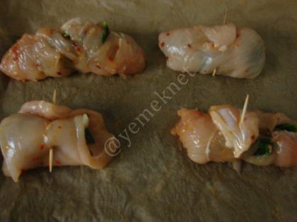 Ispanaklı Tavuk Sarma