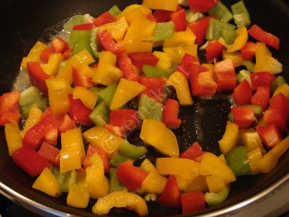 Kremalı Biber Soslu Spagetti