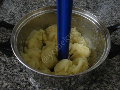 Püreli Çanak Köfte