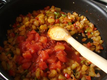 Sebzeli Bulgur Pilavı