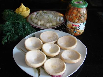 Zeytinyağlı Enginar Dolması