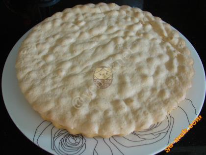 Çilek Jöleli Pasta